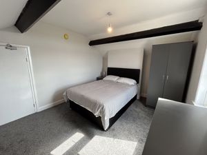 Photo 16- click for photo gallery